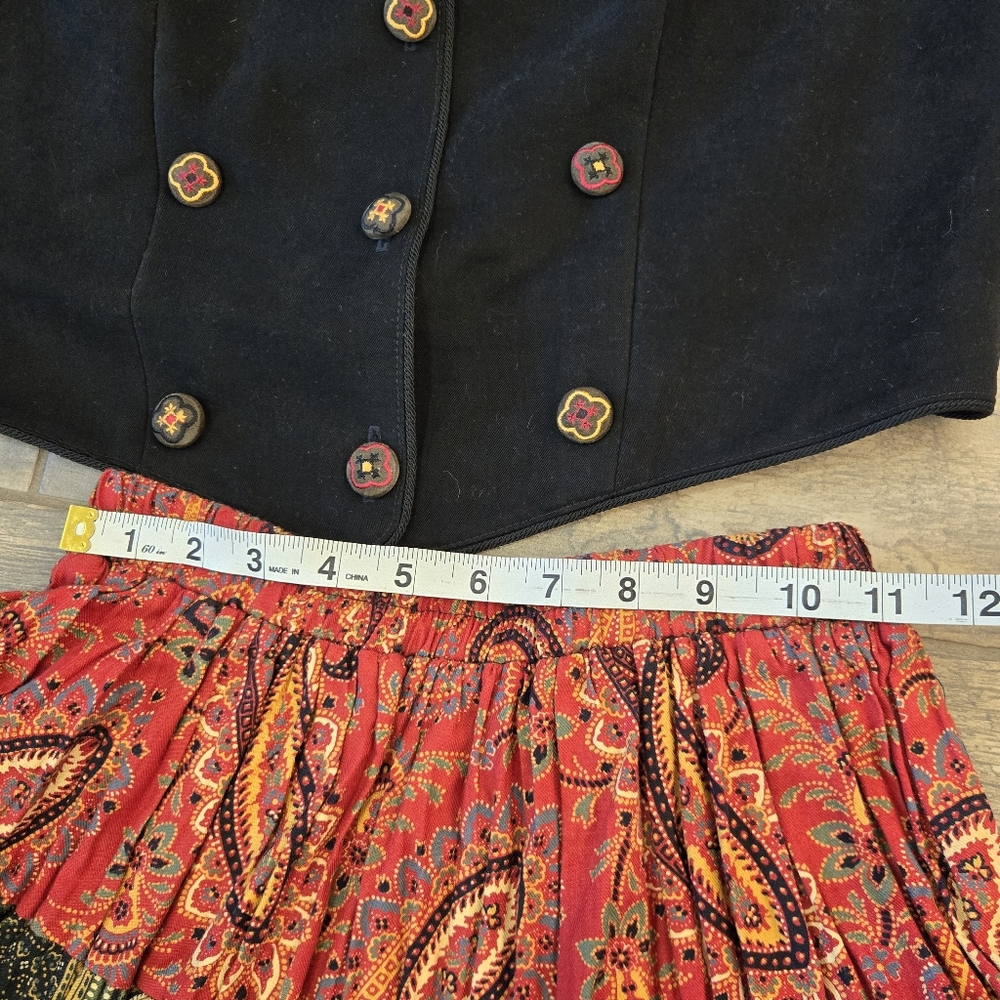 Saddle Ridge Womens Vest/Skirt Set - Picture 6 of 12